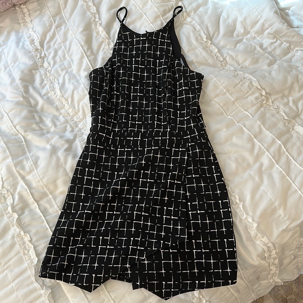 Soprano envelope skort romper